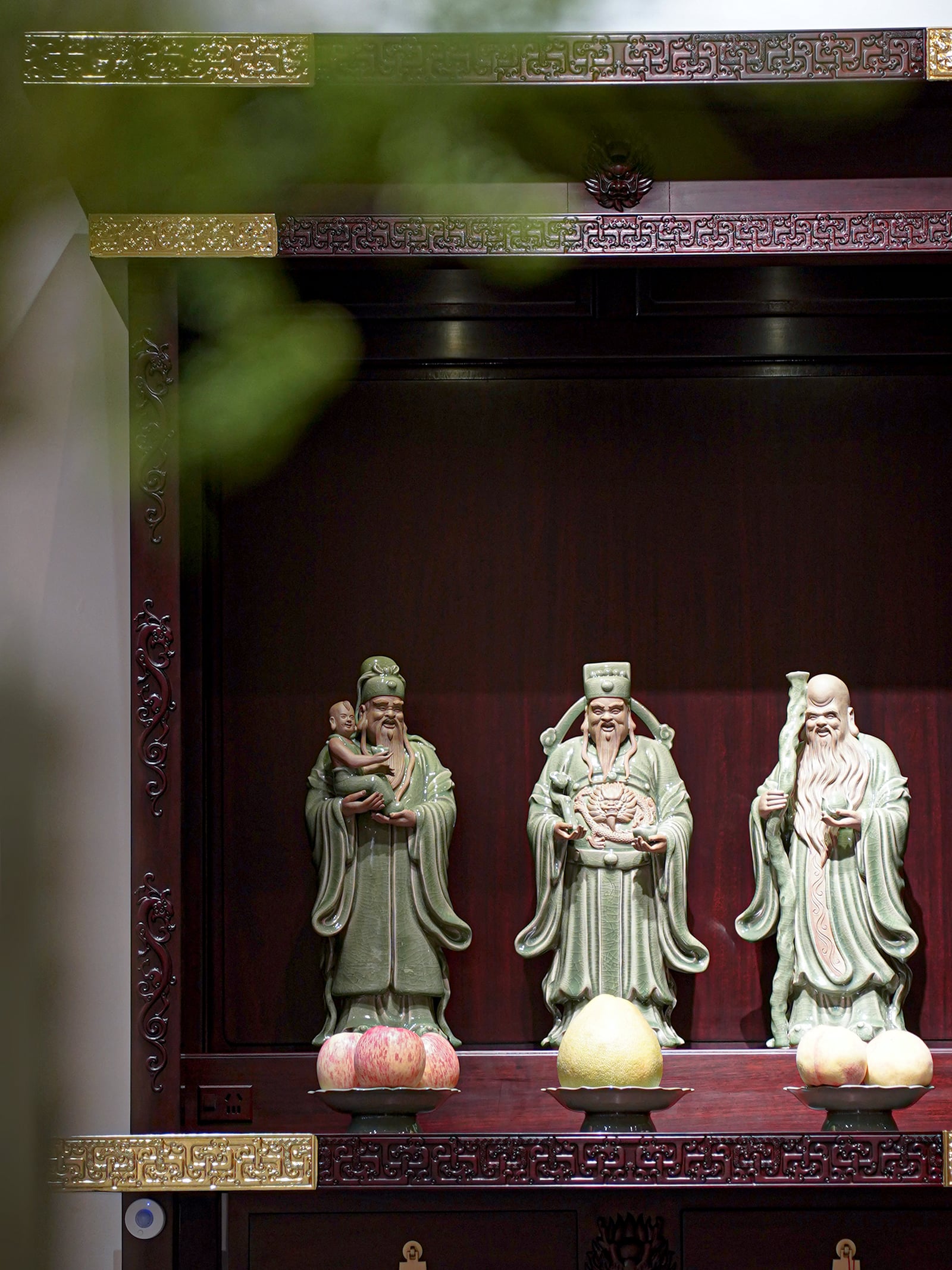 祥龙法相佛龛