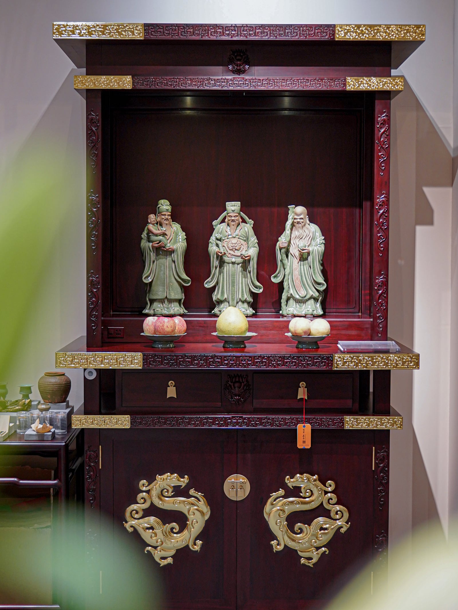 祥龙法相佛龛